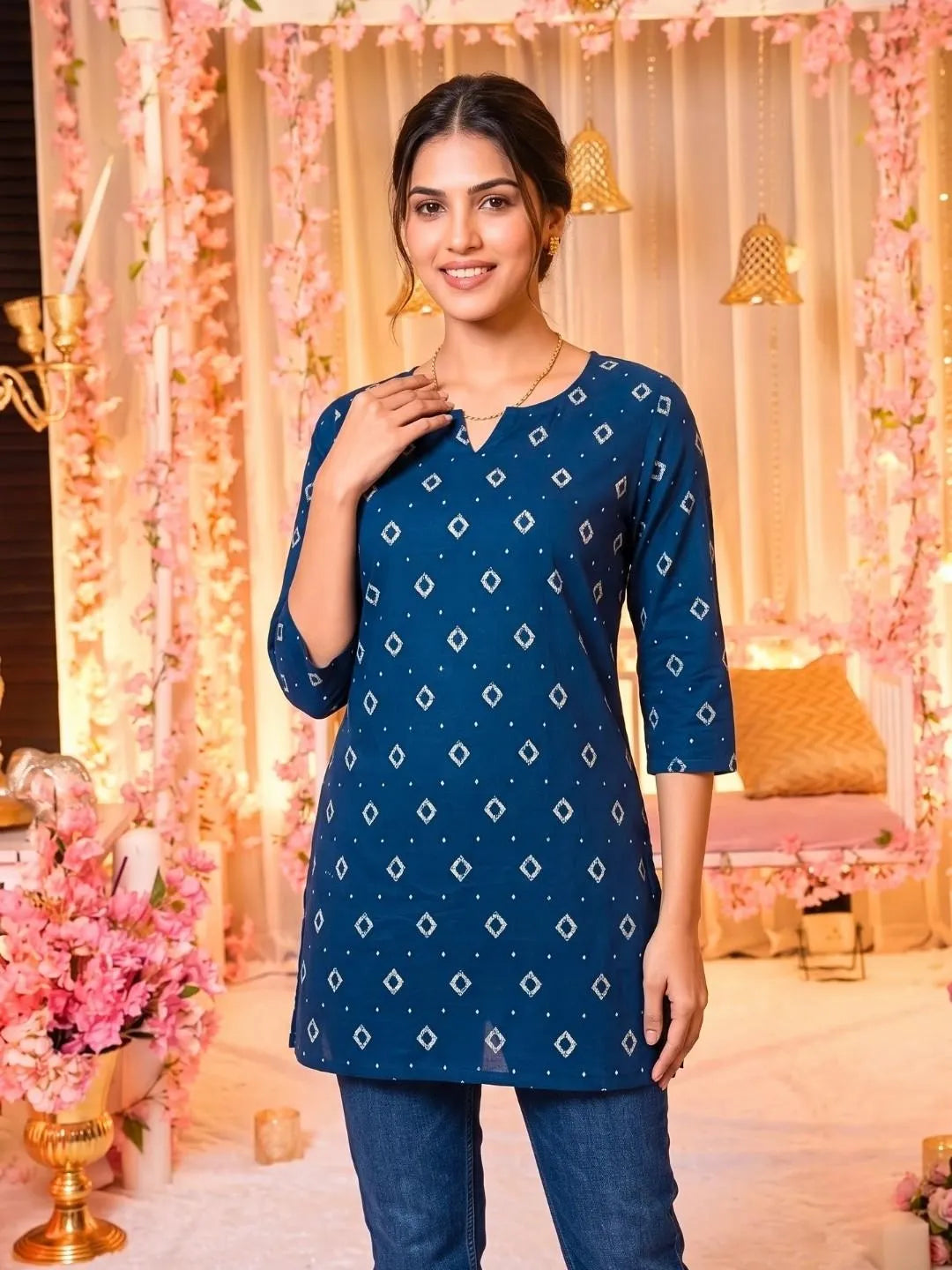 Shreevya : Navy Blue Cotton Printed Kurti