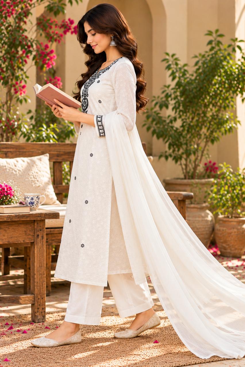 SHREEVYA : WHITE GRACE 3-PIECE ANARKALI SUIT