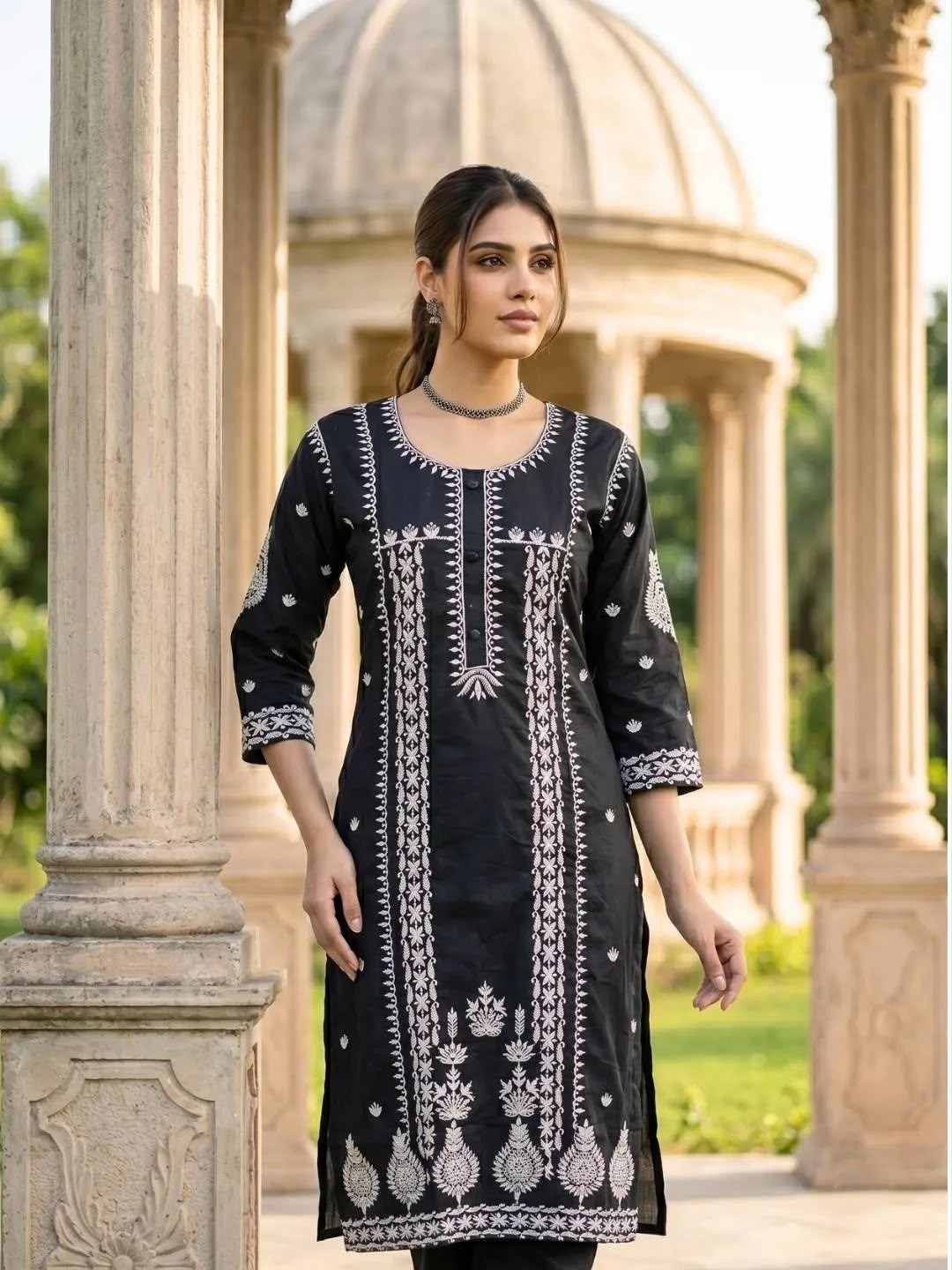 SHREEVYA : Black Embroidered Kurti Suit Set